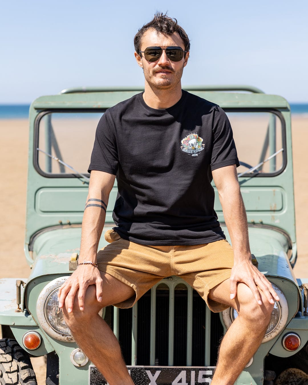 Cactus Flame - Mens T-Shirt - Black