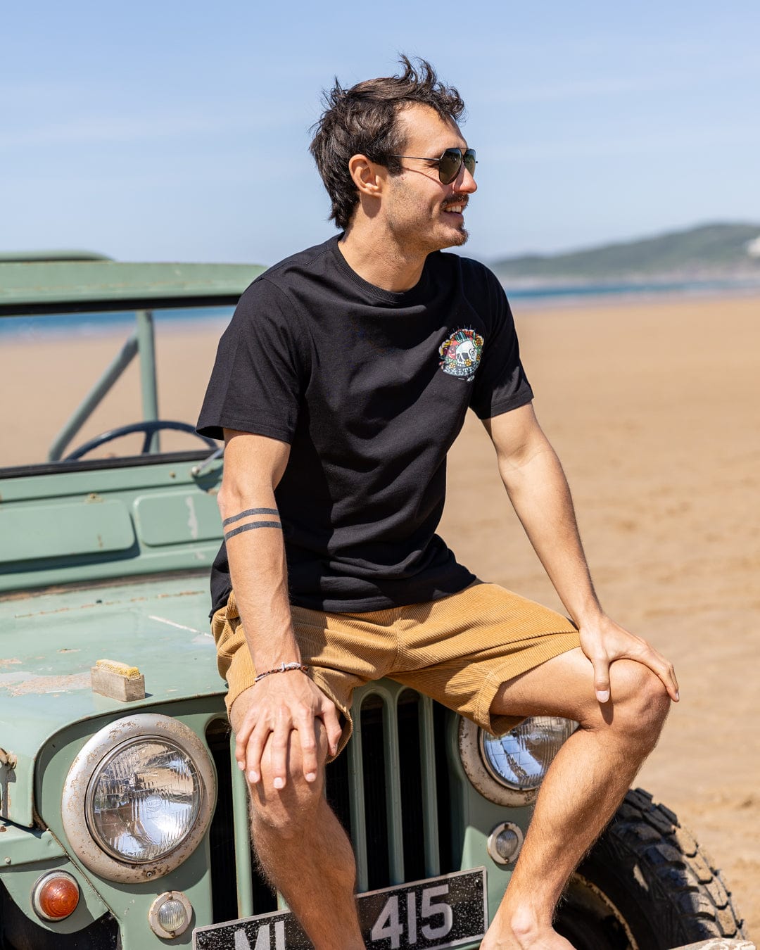 Cactus Flame - Mens T-Shirt - Black