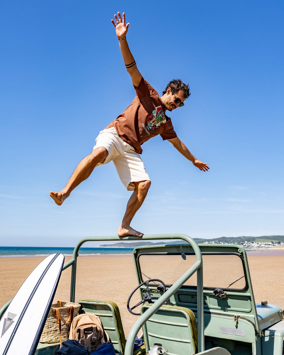 Cactus Flame - Mens T-Shirt - Brown