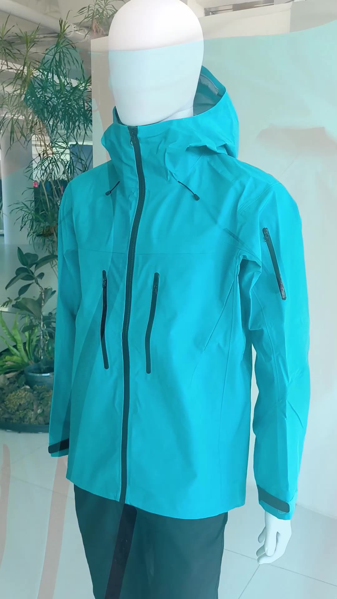 Spring and autumn hard shell jacket for men and women, windproof and waterproof, outdoor sports hiking