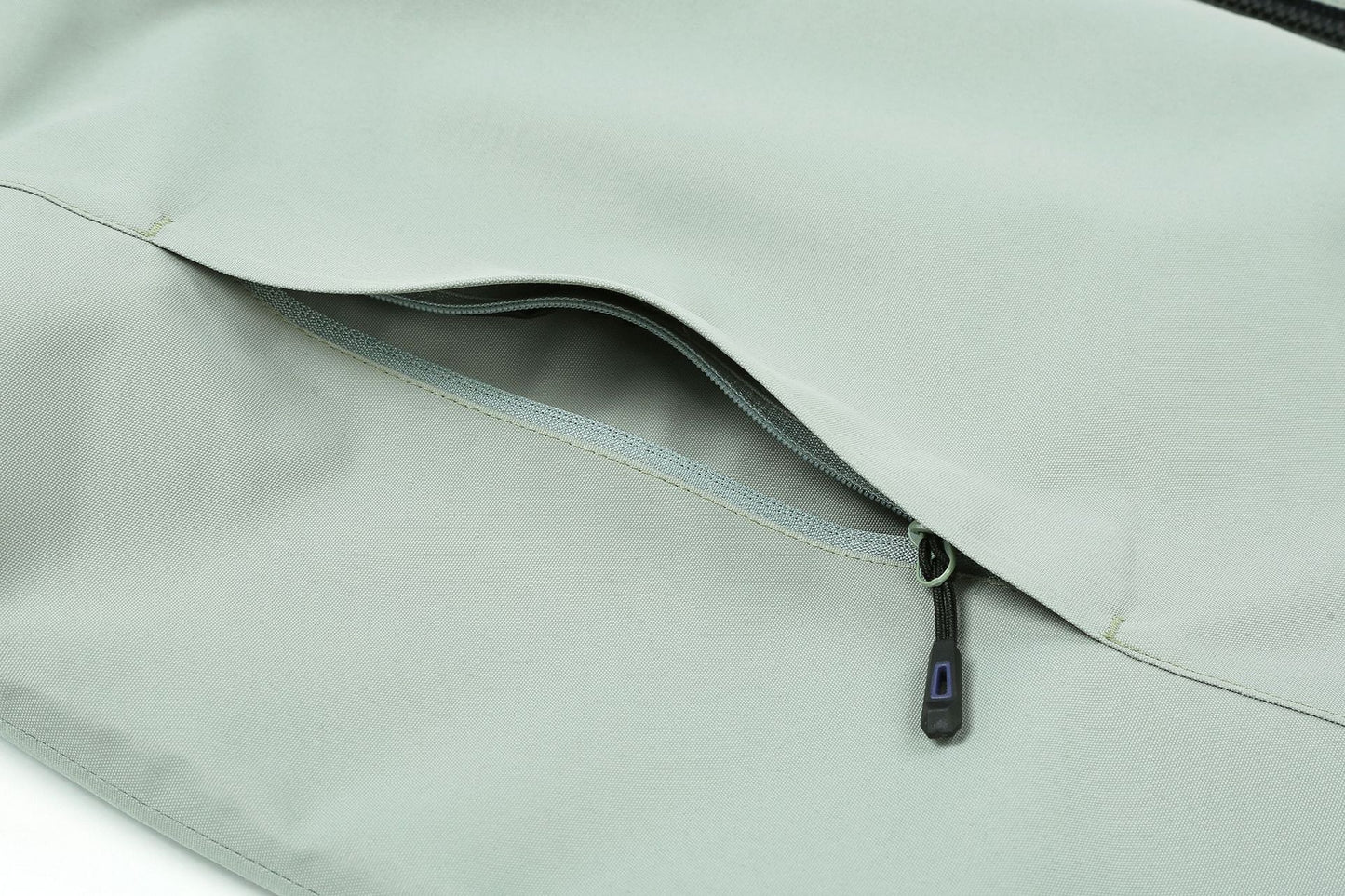 New outdoor autumn and winter men's and women's waterproof and windproof jacket