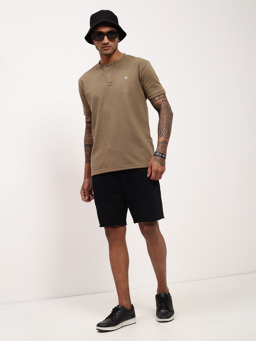 Men's Black Solid Shorts