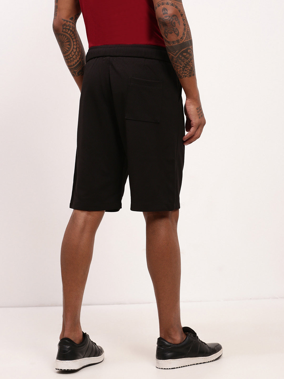 Men's Black Solid Mid-Rise Cotton Shorts