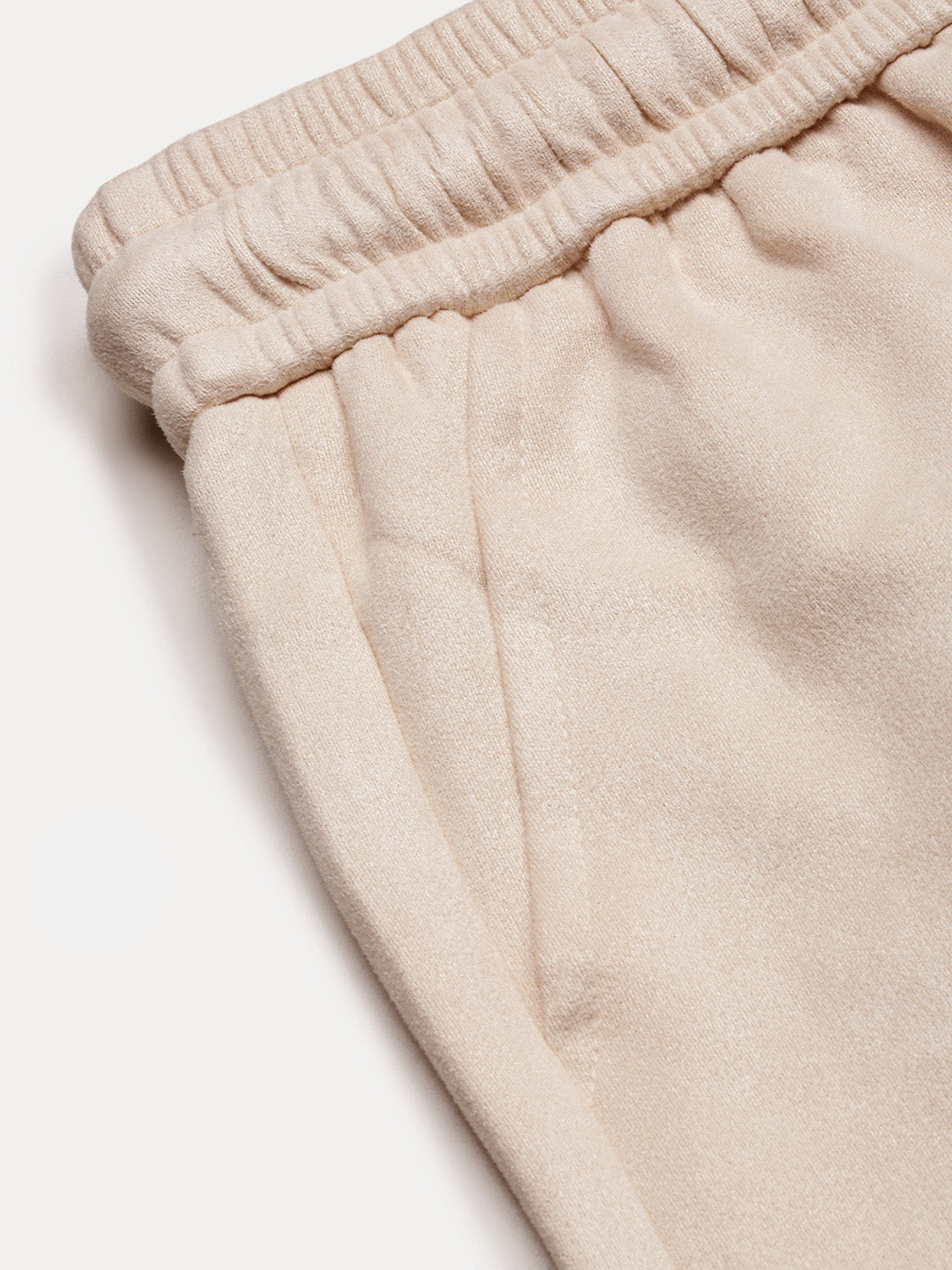 Men's Beige Solid Relaxed Fit Shorts