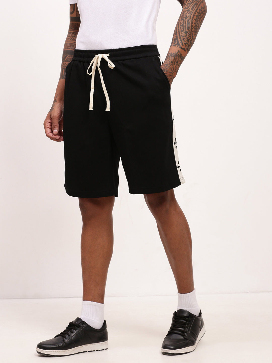 Men's Black Solid Cotton Shorts
