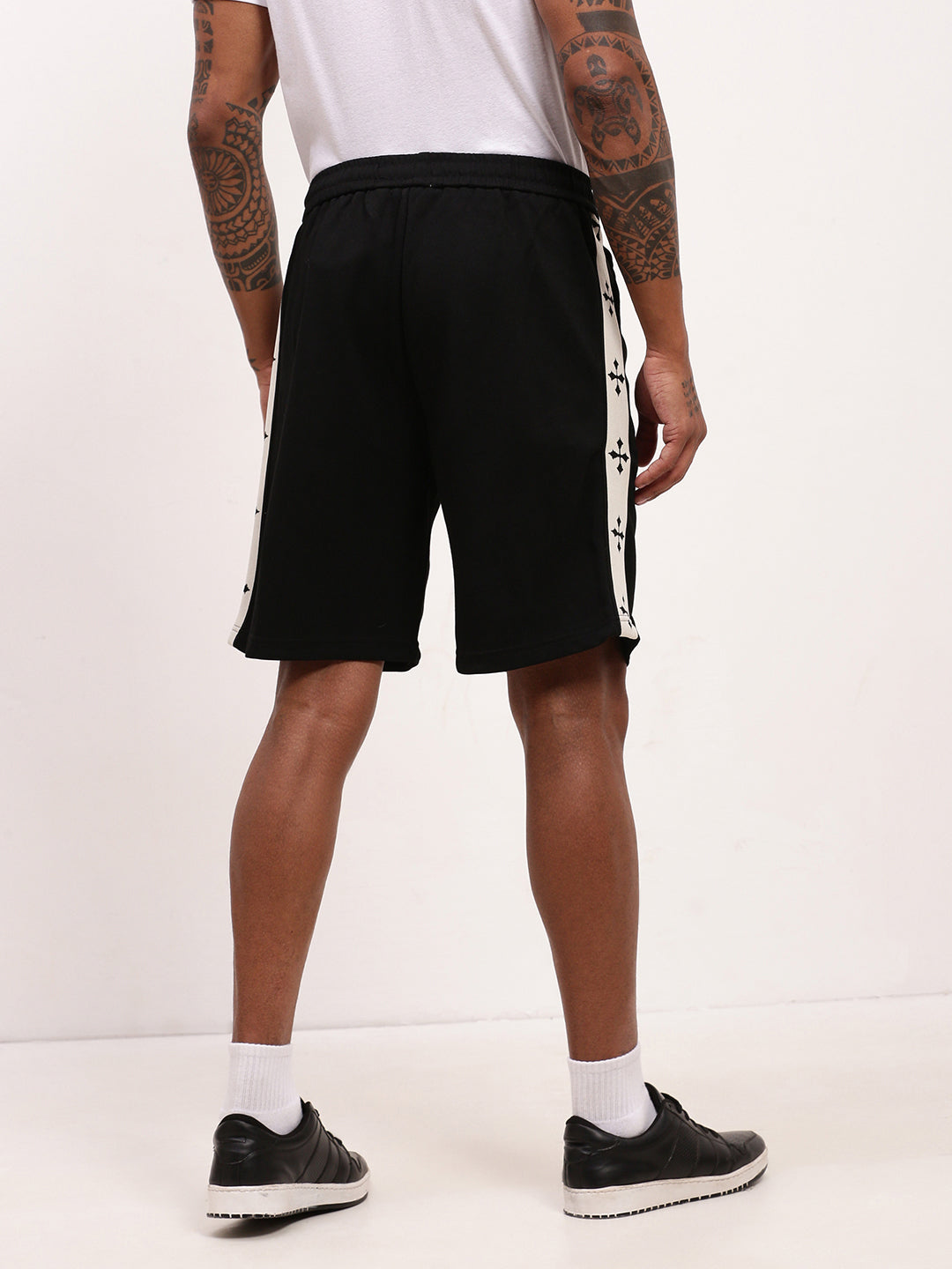 Men's Black Solid Cotton Shorts
