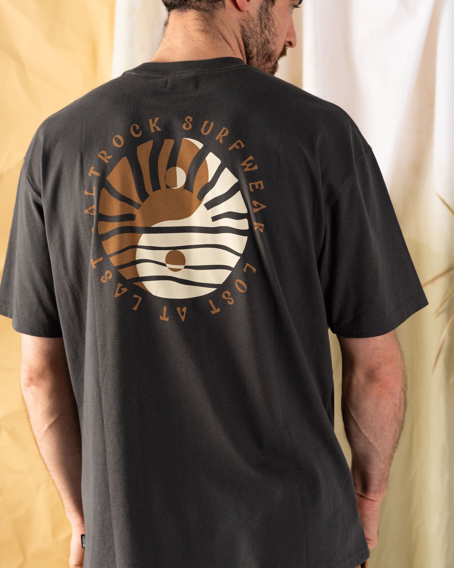 Yin Yang Sun - Mens Oversized Short Sleeve T-Shirt - Dark Grey