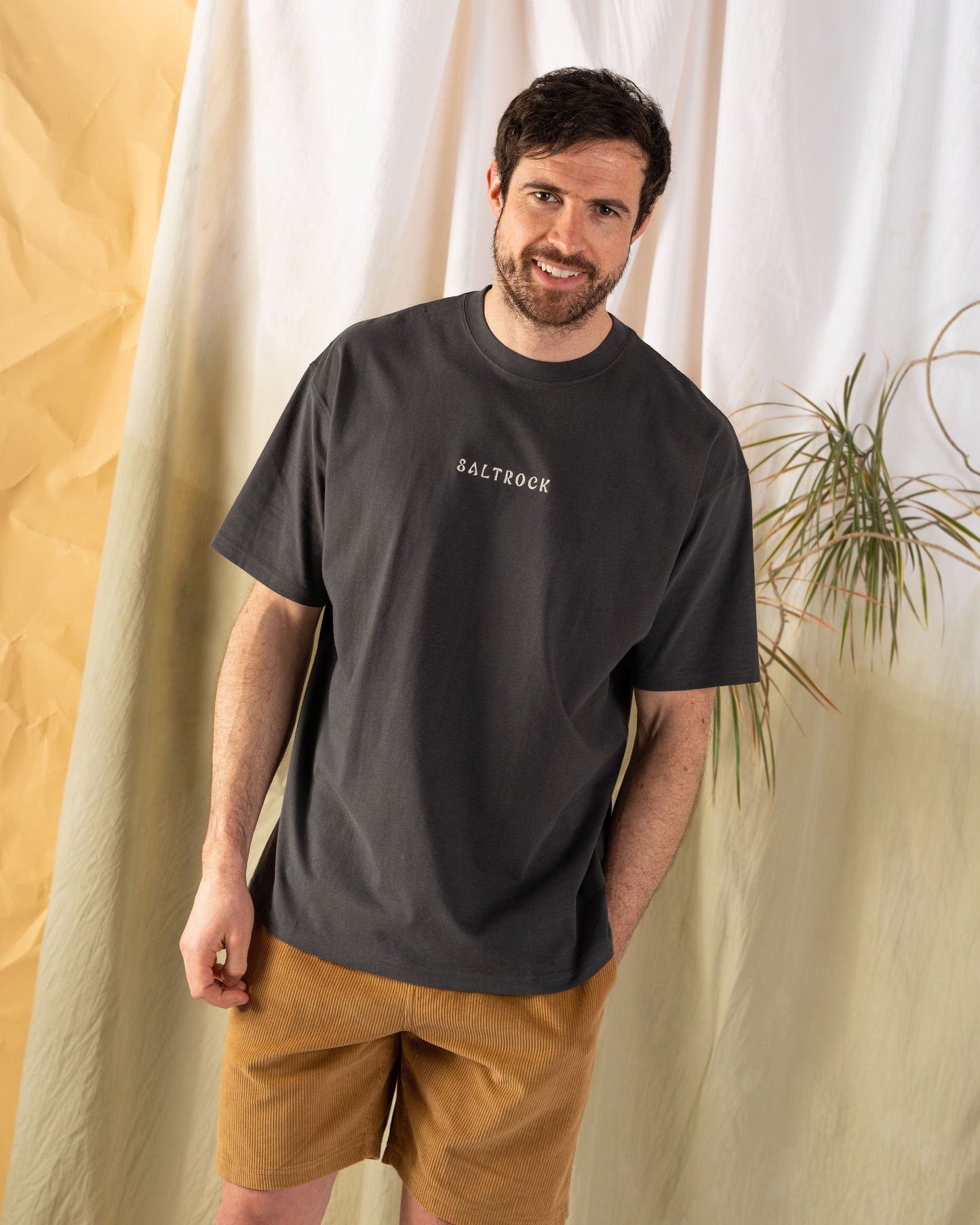 Yin Yang Sun - Mens Oversized Short Sleeve T-Shirt - Dark Grey